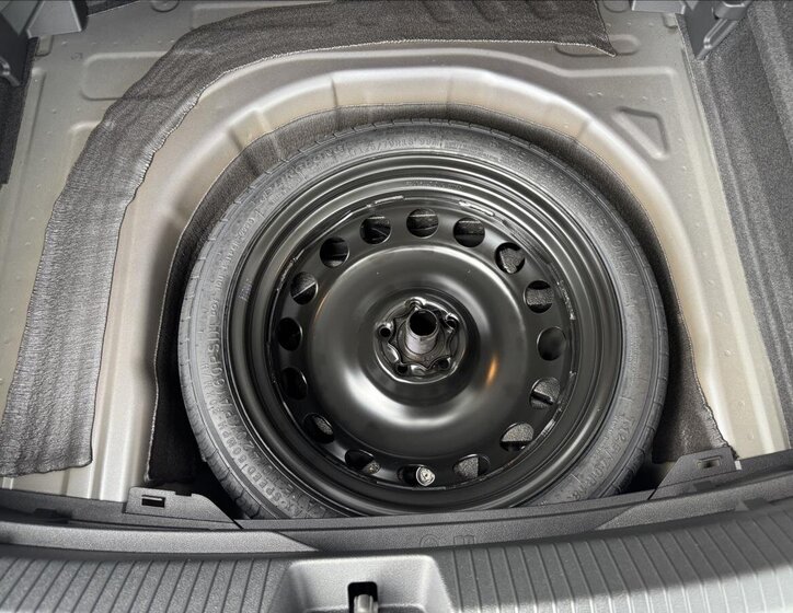 Volkswagen Taigo CUV / Crossover 999,0 85 kw