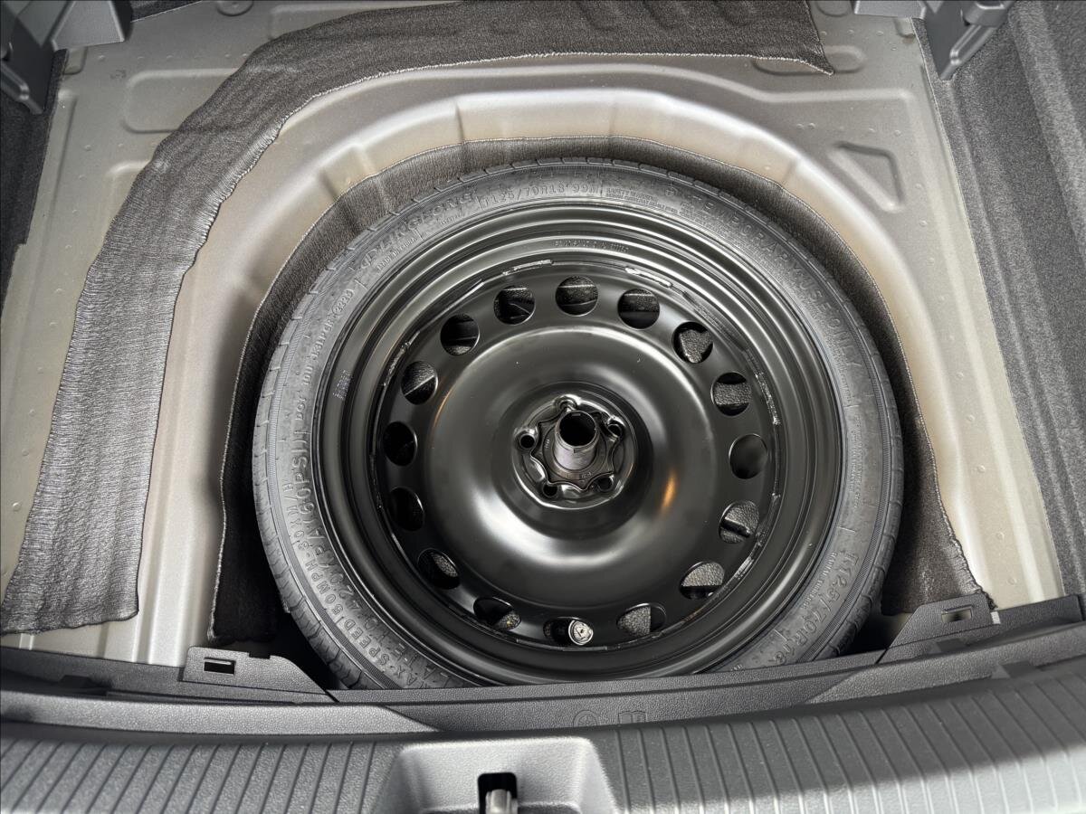 Volkswagen Taigo CUV / Crossover 999,0 85 kw