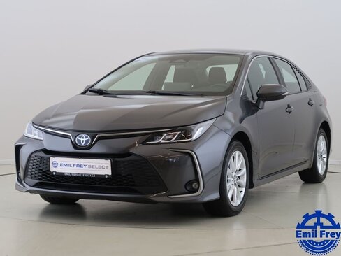 Toyota Corolla Sedan / Limuzína 1,8 l 72 kw