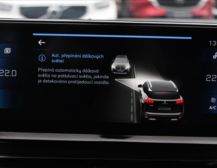 Peugeot 3008 SUV 1,5 l 96 kw