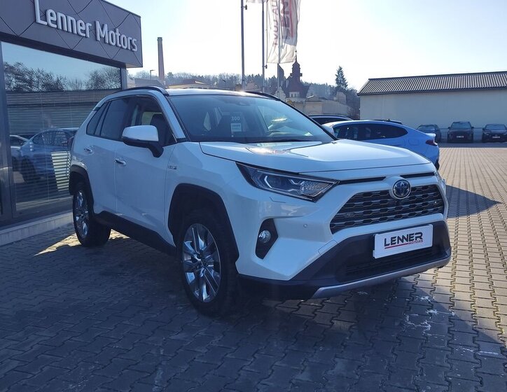 Toyota RAV4 SUV 2,5 l 163 kw