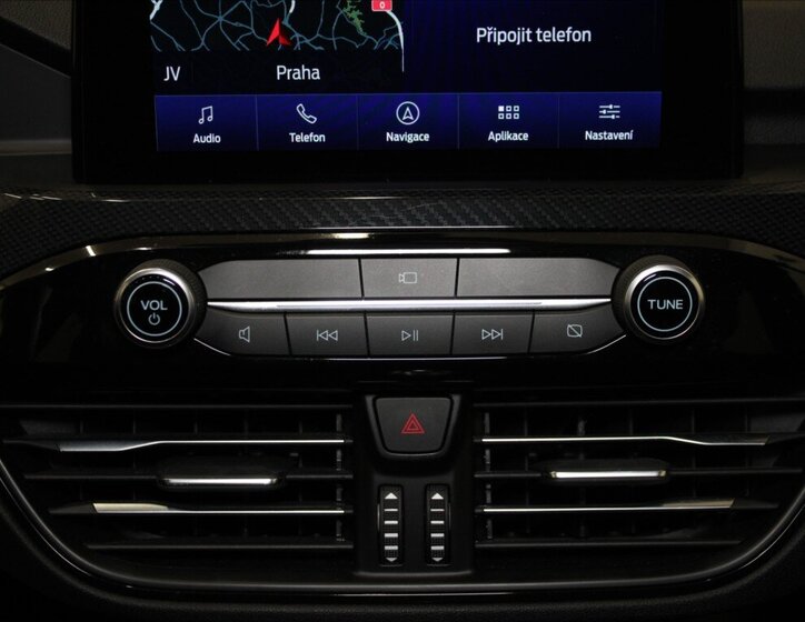 Ford Kuga SUV 1,5 l 110 kw