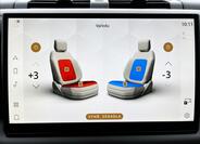 Land Rover Defender 23