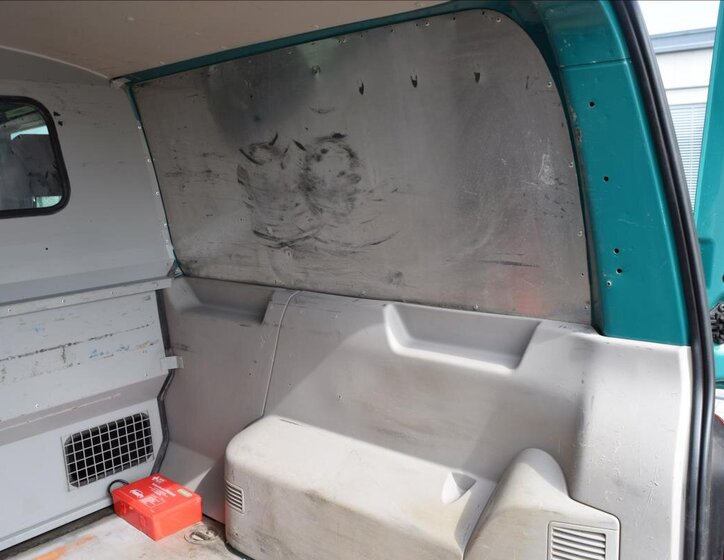 Volkswagen Transporter Kombi 2,0 l 110 kw