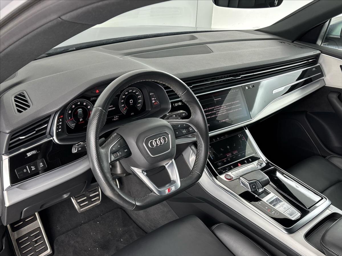 Audi SQ8 SUV / Terénní 4,0 l 373 kw