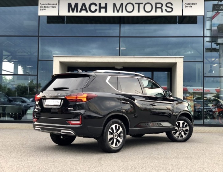 SsangYong Rexton 9