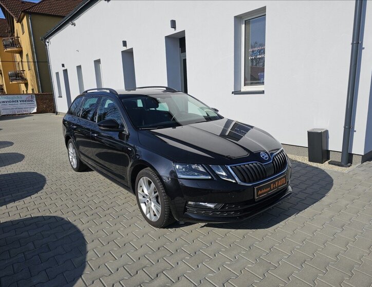 Škoda Octavia Kombi 2,0 l 110 kw