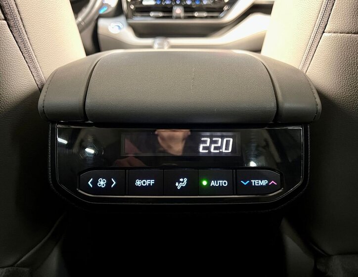 Toyota Highlander SUV 2,5 l 182 kw