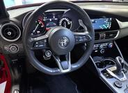 Alfa Romeo Giulia 17