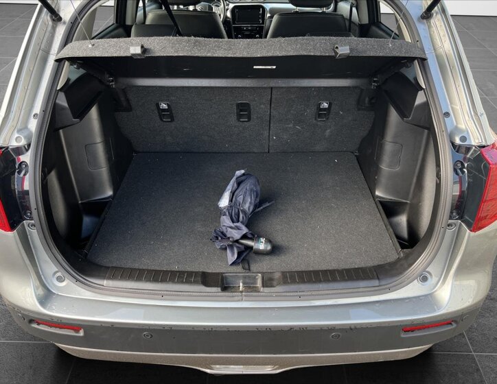 Suzuki Vitara SUV / Terénní 1,4 l 95 kw