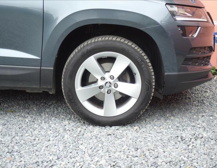 Škoda Karoq 9