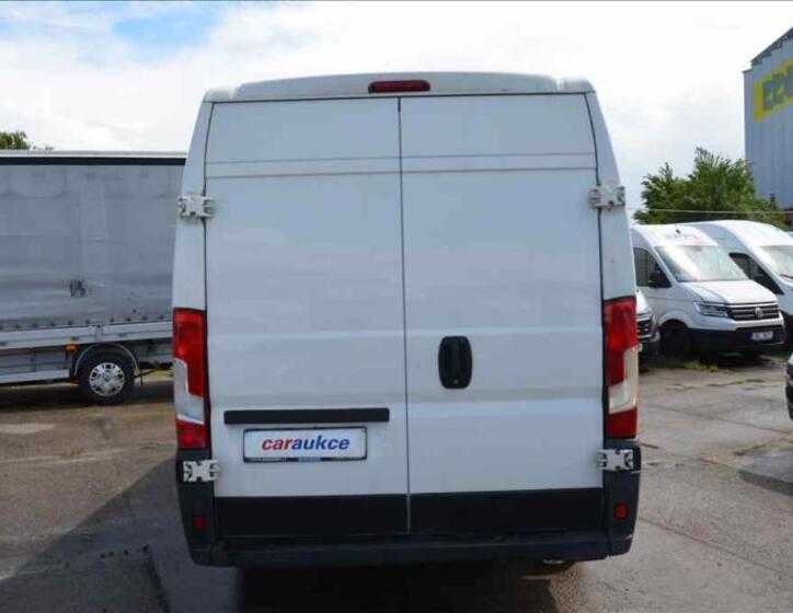 Peugeot Boxer 5