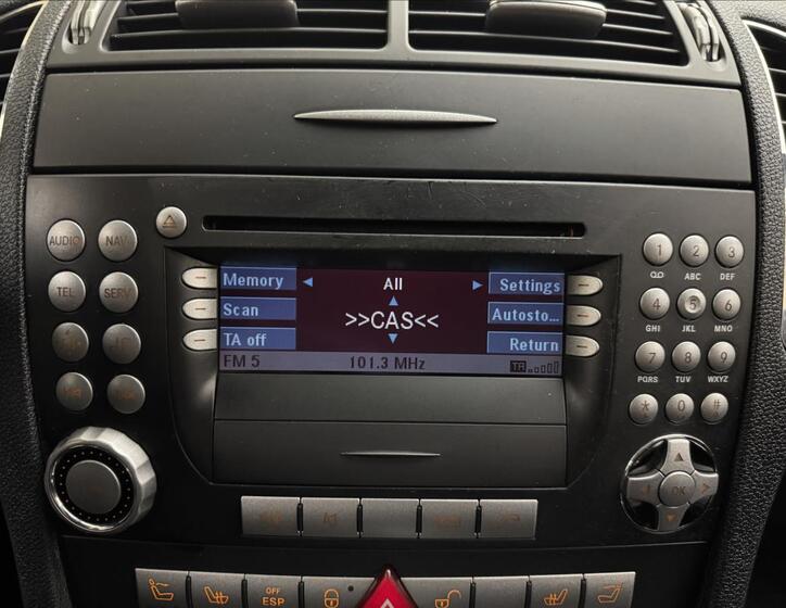 Mercedes-Benz SLK 21