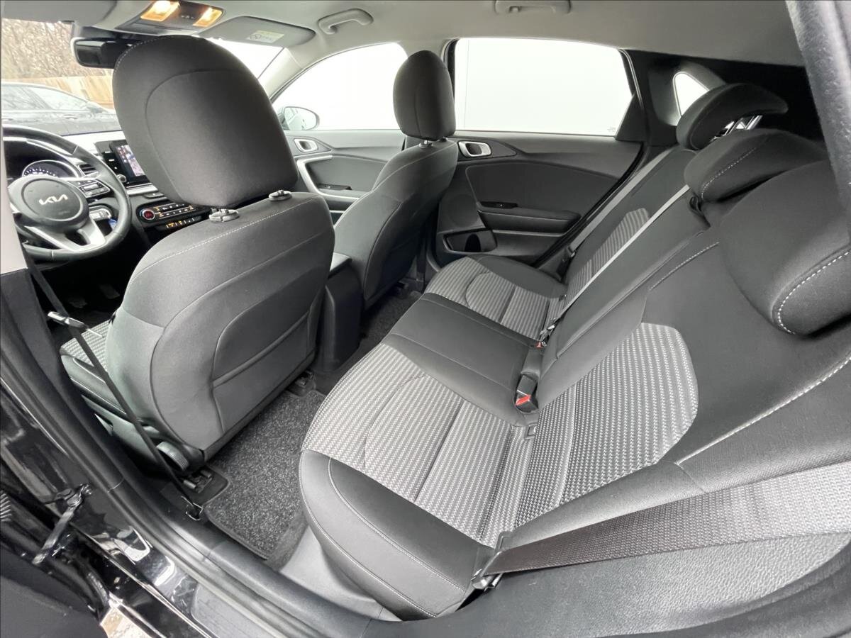 KIA Ceed Hatchback 998,0 74 kw