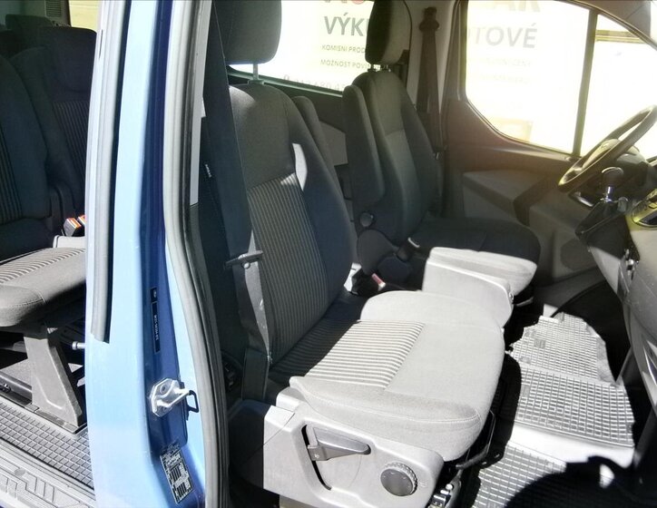 Ford Tourneo Custom VAN / Minibus 2,2 l 92 kw
