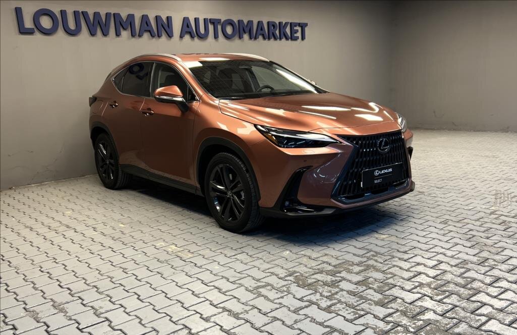 Lexus NX 450h plus SUV / Terénní 2,5 l 227 kw
