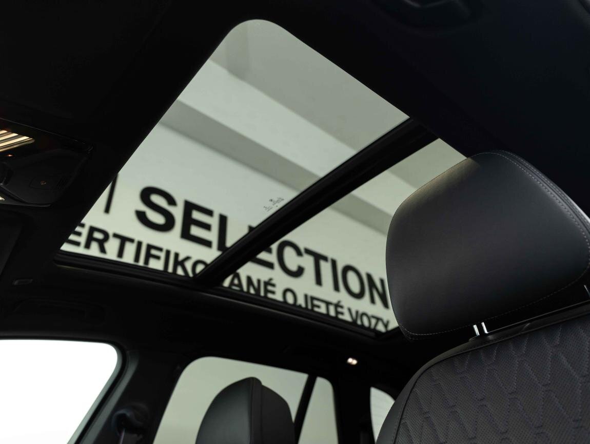 BMW X5 SUV / Terénní 4,4 l 390 kw