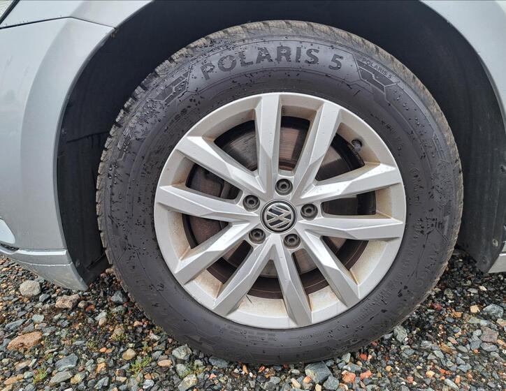 Volkswagen Passat 36