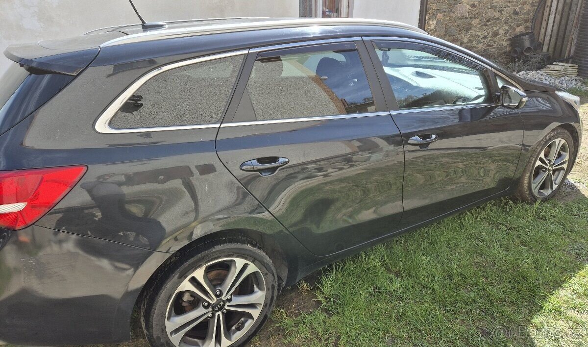 KIA Ceed SUV / Terénní 0,0 100 kw