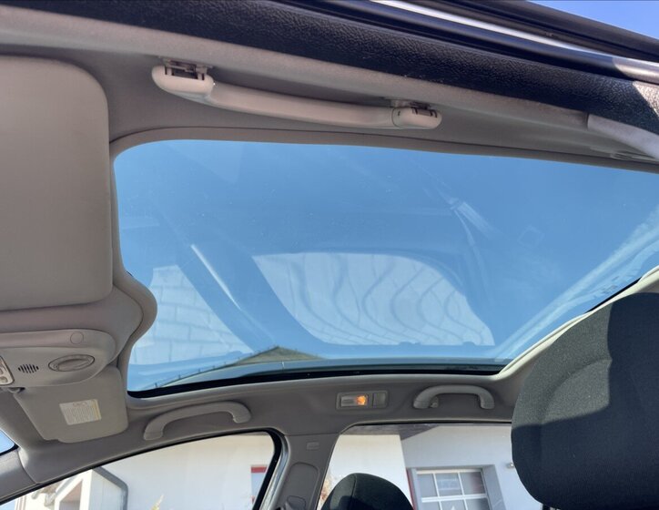 Peugeot 407 Kombi 1,6 l 80 kw