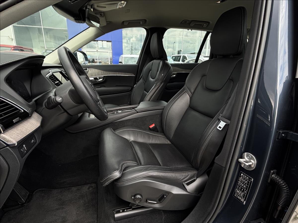 Volvo XC90 SUV 2,0 l 173 kw