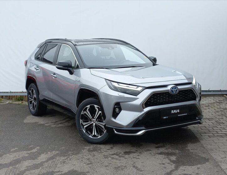 Toyota RAV4 SUV 2,5 l 136 kw