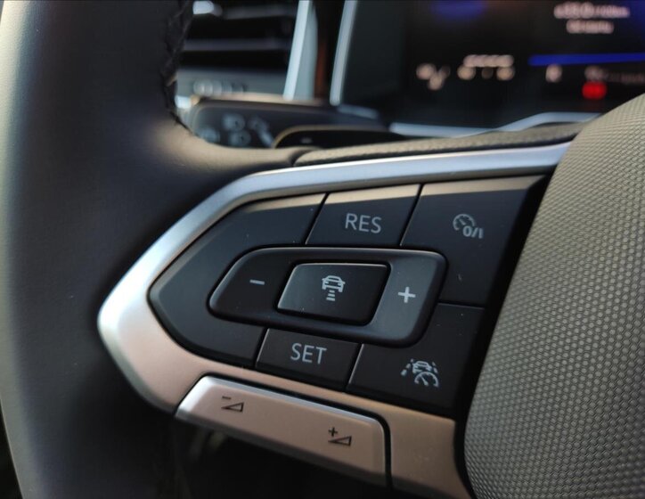 Volkswagen Taigo SUV / Terénní 1,5 l 110 kw