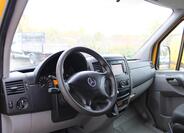 Mercedes-Benz Sprinter 9