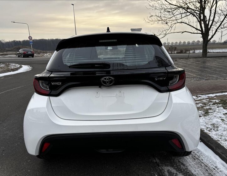 Toyota Yaris Hatchback 1,5 l 68 kw