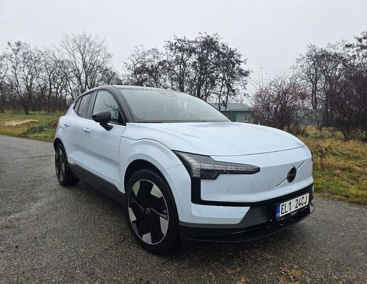 Volvo EX30 SUV 0,0 0
