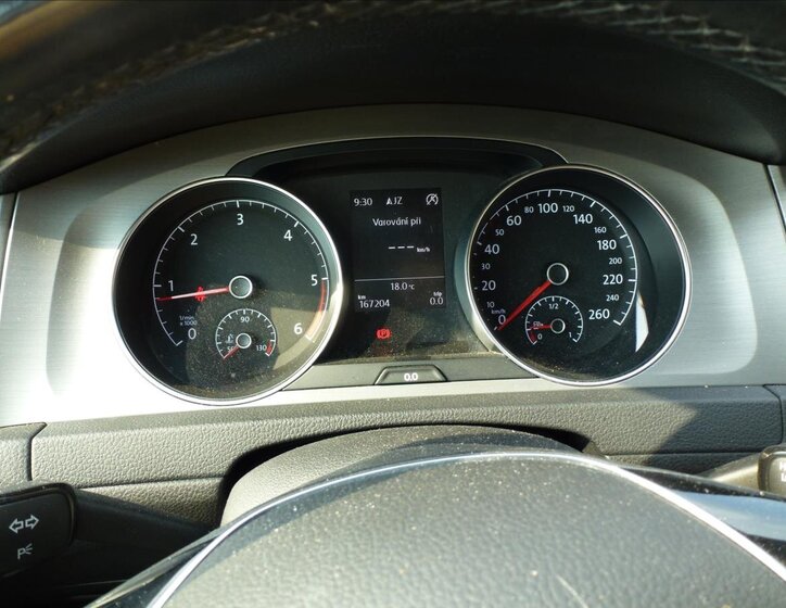 Volkswagen Golf Kombi 1,6 l 81 kw