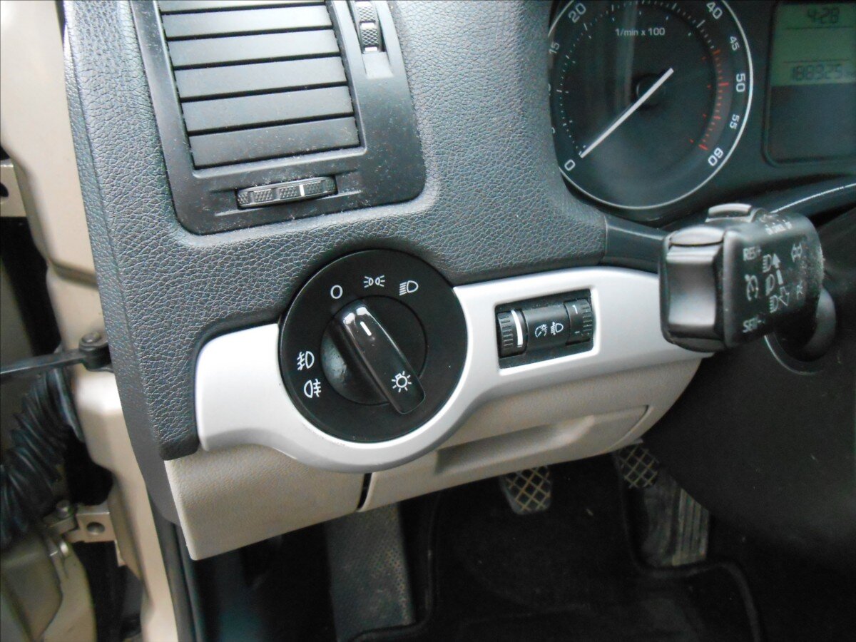 Škoda Octavia Hatchback 2,0 l 103 kw