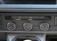 Volkswagen Transporter 19