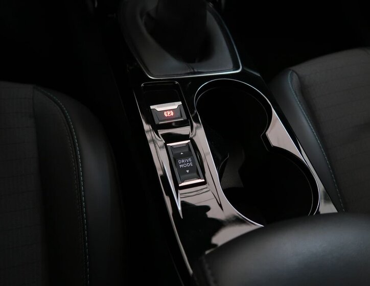 Peugeot 2008 SUV 1,2 l 74 kw