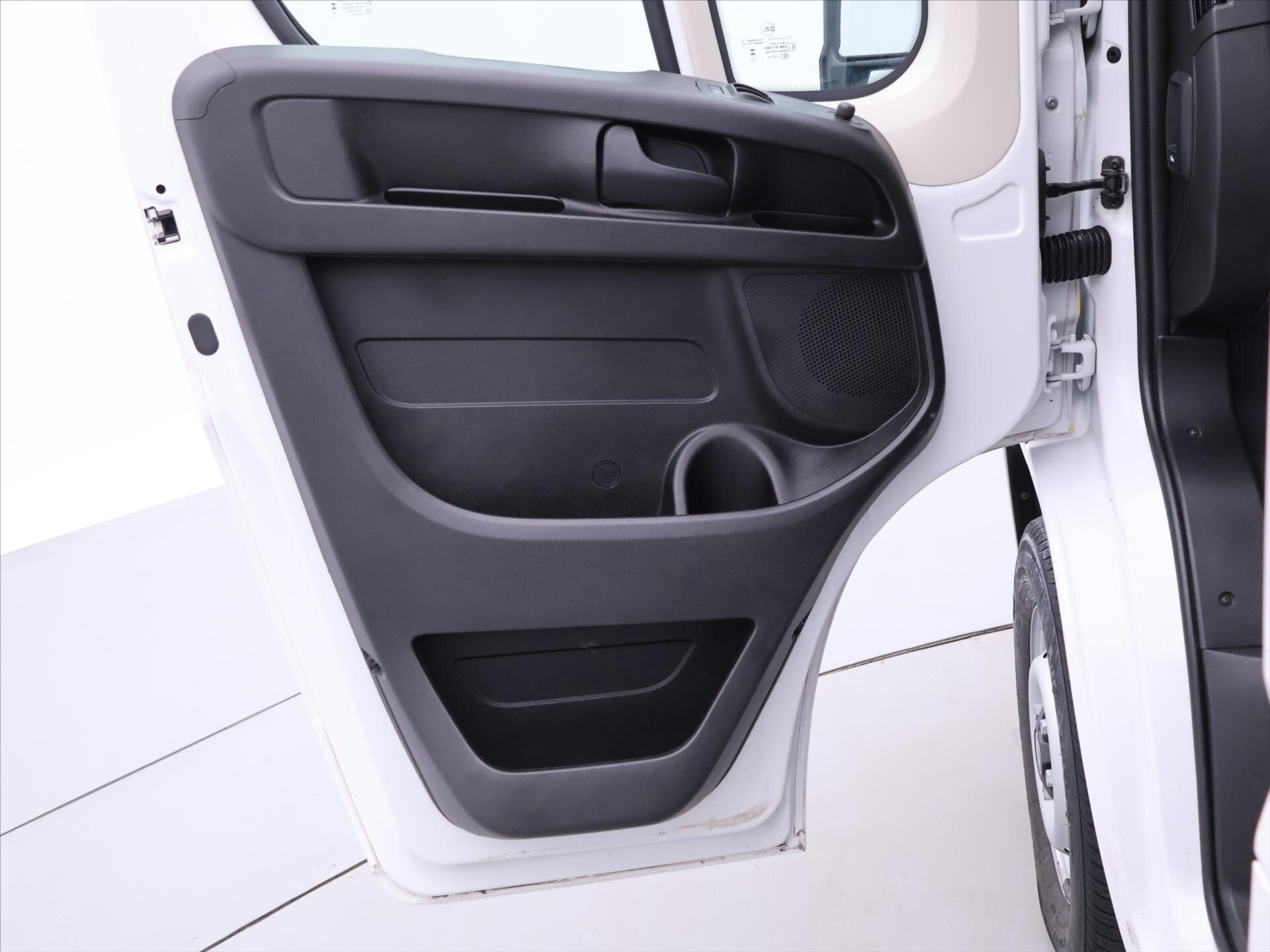 Toyota Proace Max Skříň 2,2 l 88 kw