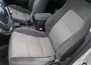 Toyota Auris 9