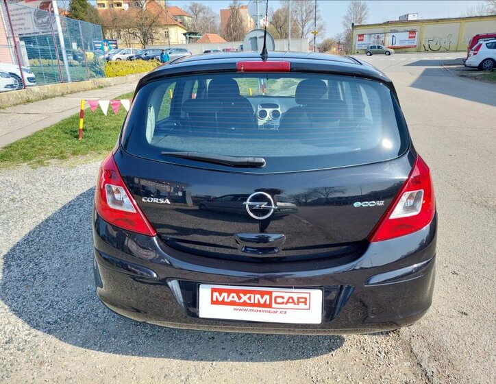 Opel Corsa Hatchback 1,2 l 51 kw