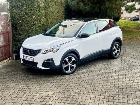 Peugeot 3008 SUV / Terénní 1,2 l 96 kw