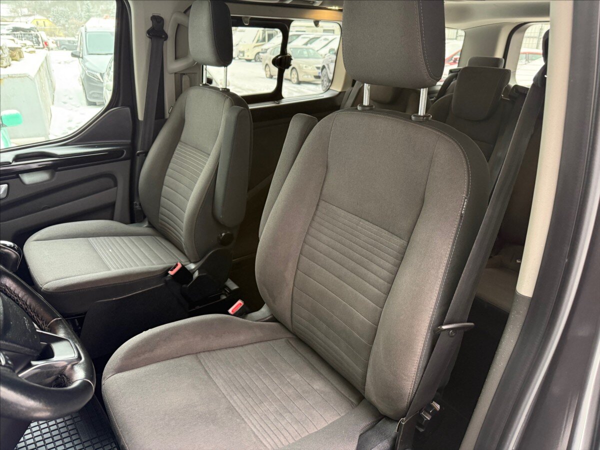 Ford Tourneo Custom