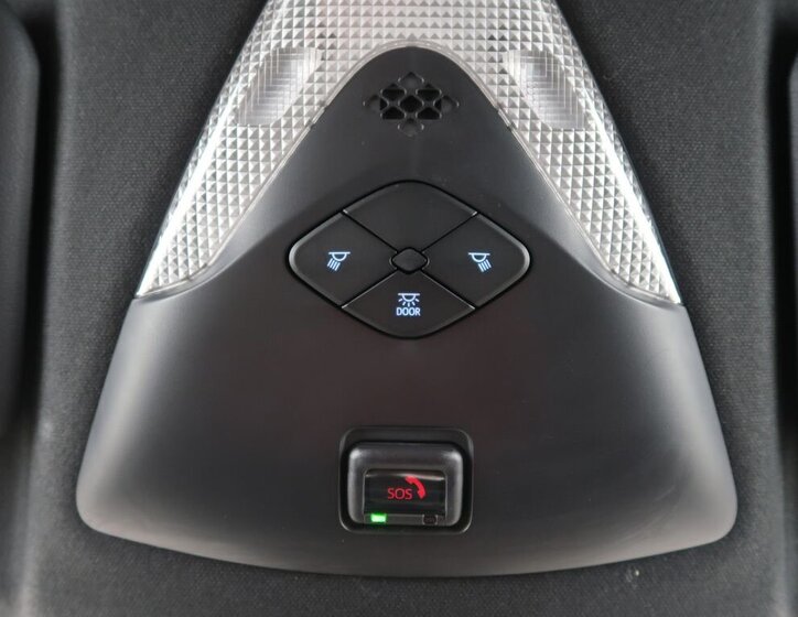 Toyota C-HR Hatchback 2,0 l 112 kw