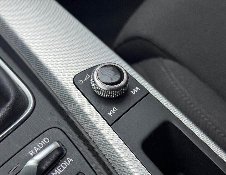 Audi A4 Kombi 2,0 l 140 kw