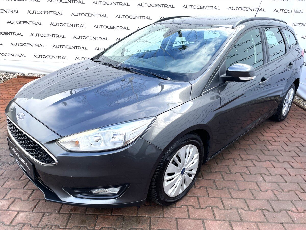 Ford Focus Kombi 999,0 92 kw