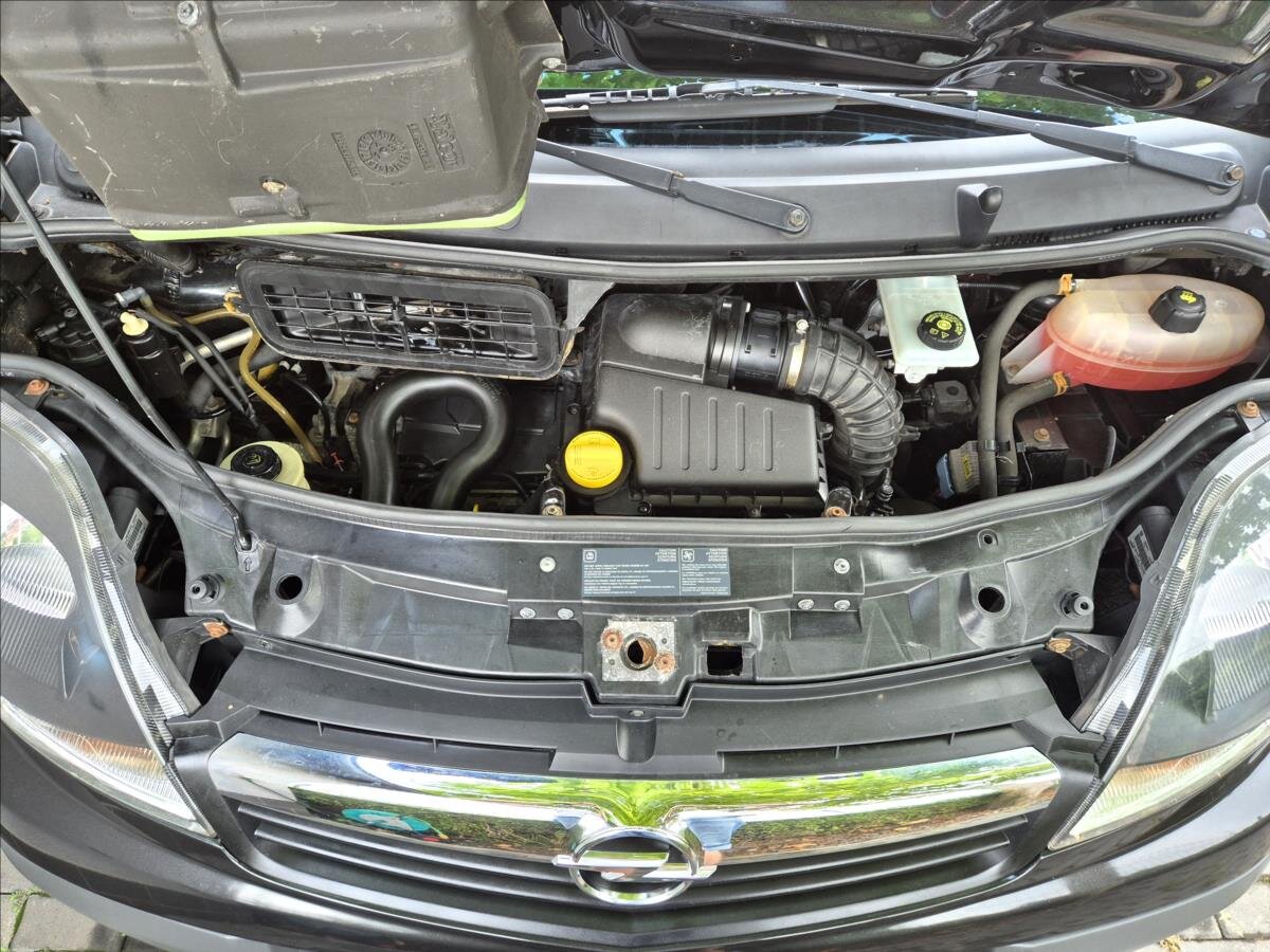 Opel Vivaro VAN-Minibus 2,0 l 84 kw