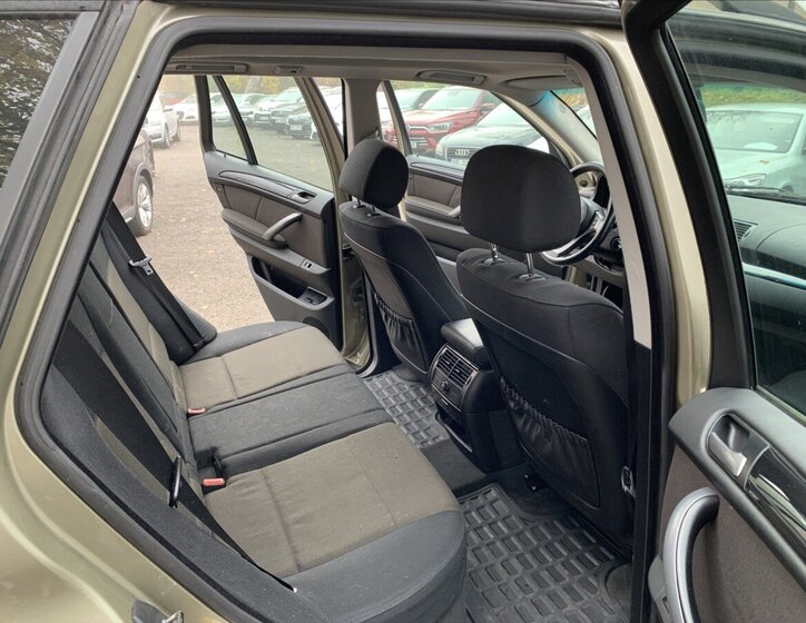 BMW X5 SUV / Terénní 3,0 l 160 kw