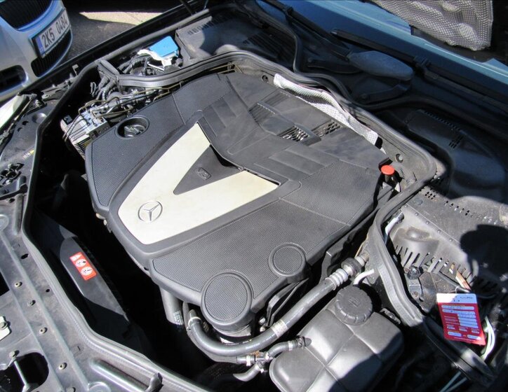 Mercedes-Benz CLS Sedan / Limuzína 3,0 l 165 kw