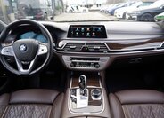 BMW Řada 7 25