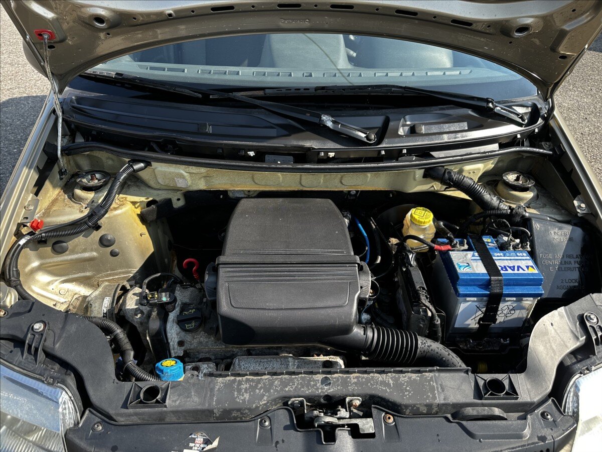 Fiat Panda Hatchback 1,1 l 40 kw