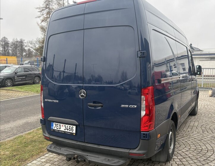 Mercedes-Benz Sprinter Skříň 2,0 l 110 kw