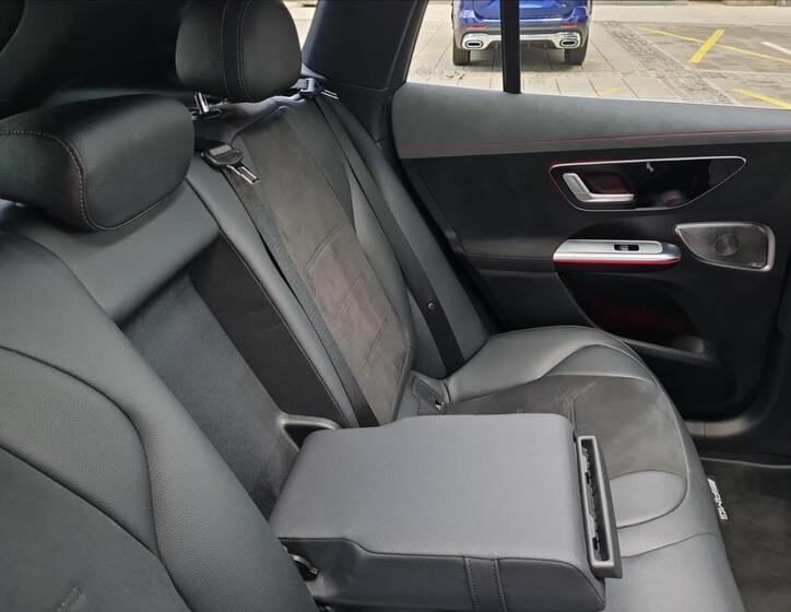 Mercedes-Benz EQE 20