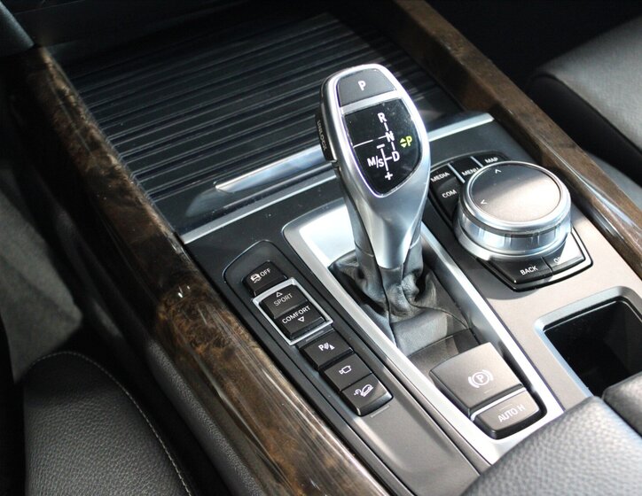 BMW X5 SUV 3,0 l 230 kw